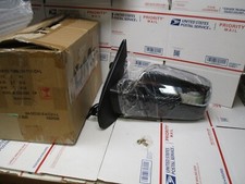 Side Mirror Fits 2014-2018 Silveradosierra Lh Left Heated Chrome Open Box