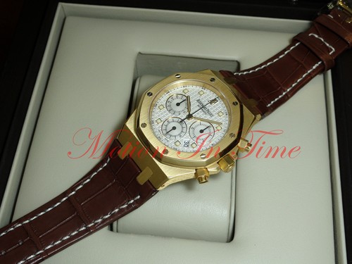Audemars Piguet Royal Oak Chronograph 39mm Yellow Gold 26022BA...