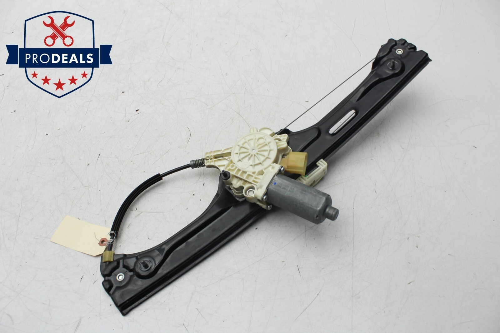 2007 2013 BMW X5 Rear Door Window Regulator w Motor Right 7137030 OEM