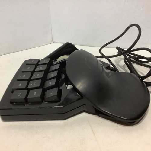 Clavier de jeu USB filaire Razer Nostromo RZ07-0049 noir - Photo 4/10