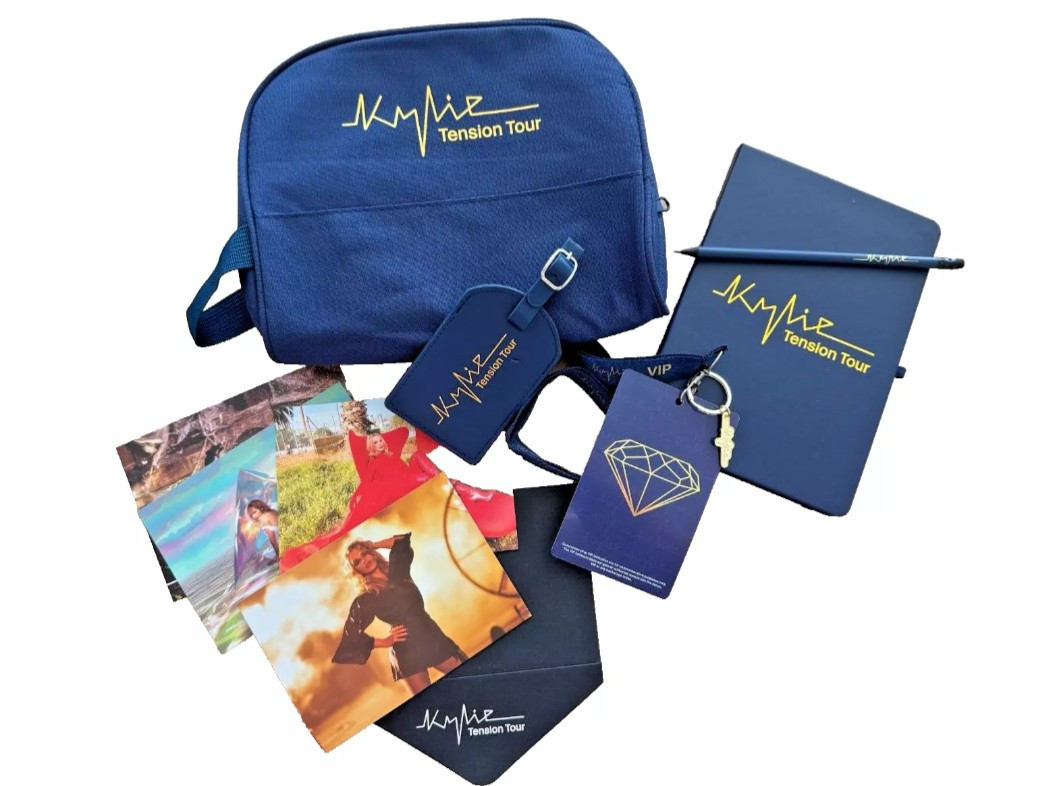 カイリー•ミノーグ Tensionツアー 2025 VIPグッズ　新品、未使用 Kylie Minogue TENSION TOUR 2025 Merchandise 後悔しないように