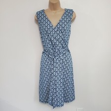 41 Hawthorn Strapless V-Neck Belted Wrap Style Dress Blue Geometric Fan Pattern