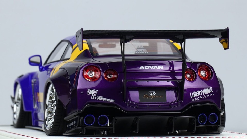 Nissan GTR R-35 Type 2 LBWK (Gloss Blue/ Purple) [Davis & Giovanni] 1/ ...