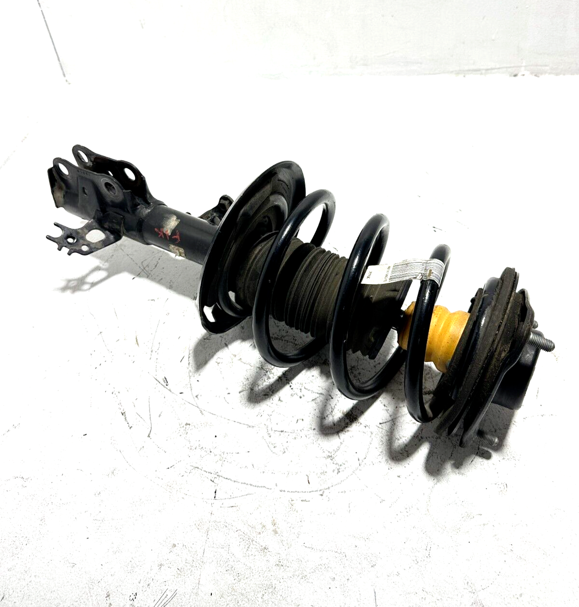 2018-2024 Toyota Camry SE XSE Front Right Side Shock Absorber