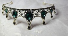 BEAUTIFUL TIARA W, GREEN CRYSTAL FACETED STONES MINT
