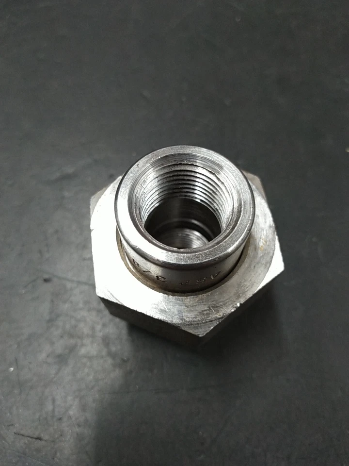 ASP 304 Stainless Steel Pipe Union Class 1M Female 3/8" NPT to Female 3/8" NPT - Image 2 of 2