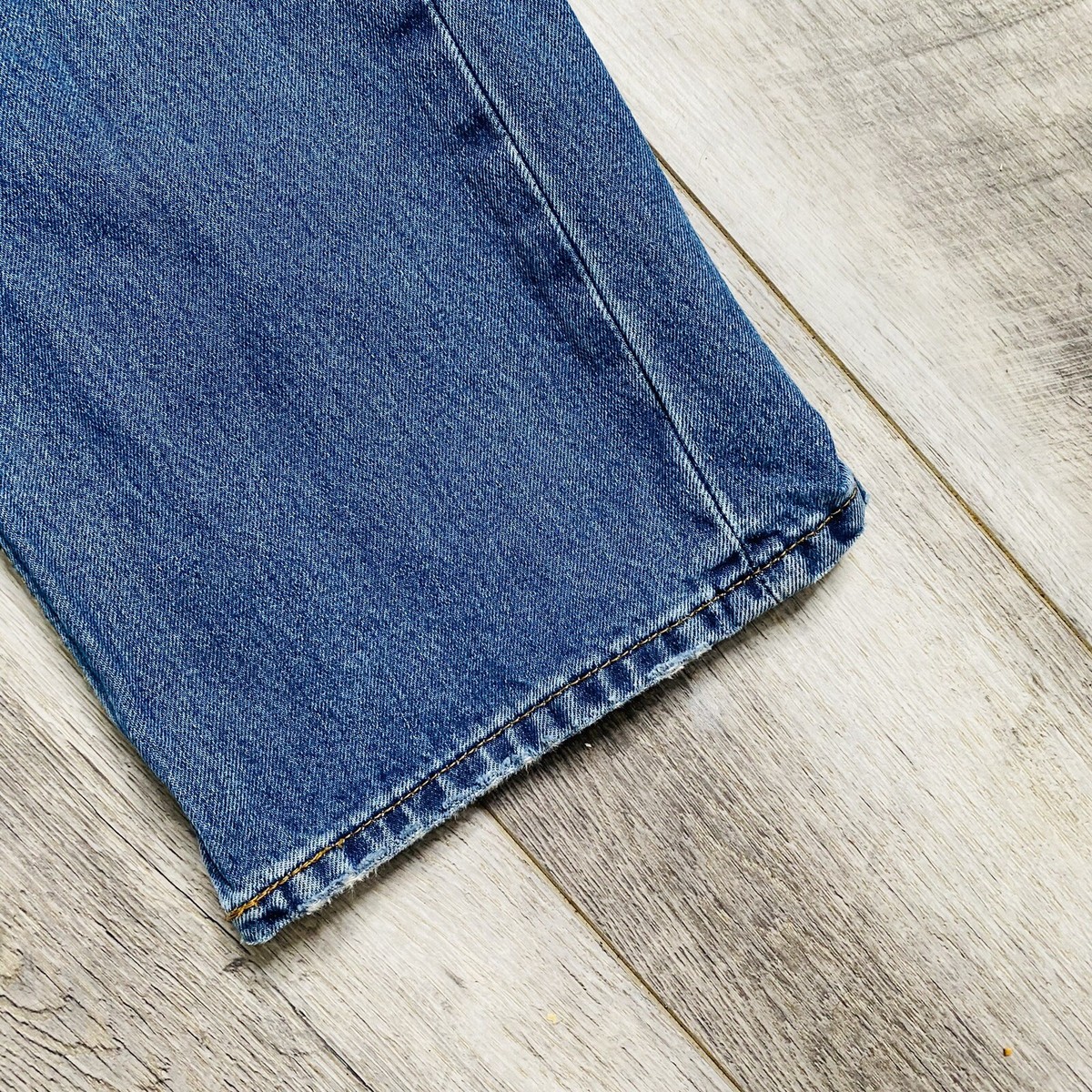 Levi's 559 Mens Jeans Blue Tag Size 42x30 Loose Fit Straight Levi's 559 Mens Jeans Blue Tag Size 42x30 Loose Fit Straight