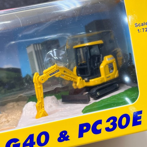 Komatsu 1/72 G40 & PC30E excavator car Diecast Scale Model Japan 1:72 original - Picture 9 of 10
