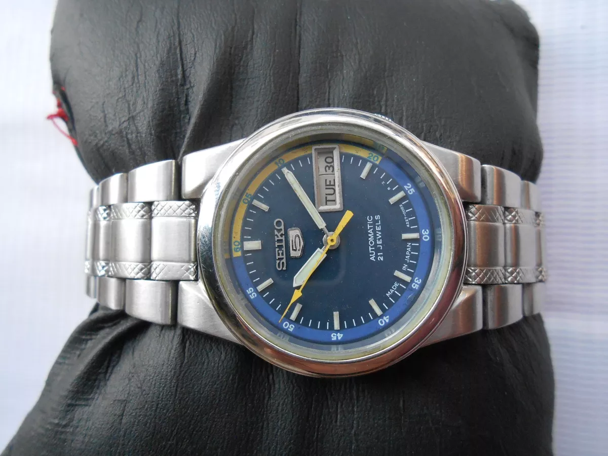RARE MIDSIZE 32MM VTG 4227 00A0 SEIKO 5 MILITARY STYLE UNISEX AUTOMATIC WATCH