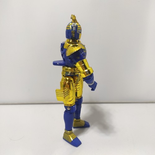 VTG Beetleborgs Beetle Blast'N Chromium Gold Beetleborg 6" Figure Bandai 1997 - Picture 4 of 6