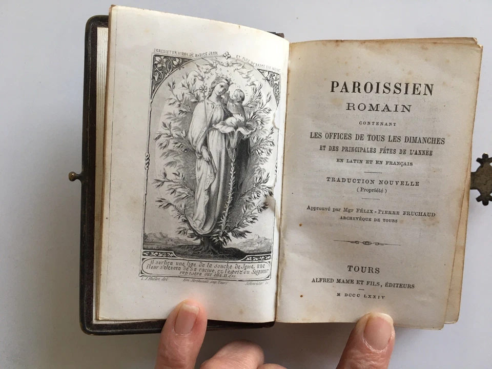 PAROISSIEN ROMAIN reliure cuir au fer N°74 Latin Francais Mame 1874 à fermoir - Photo 4/4
