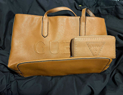 GUESS Women's Brown Logo Tote Bag Zip Closure w/ Matching Pouch