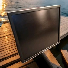 Dell 1908FPb LCD Computer Monitor