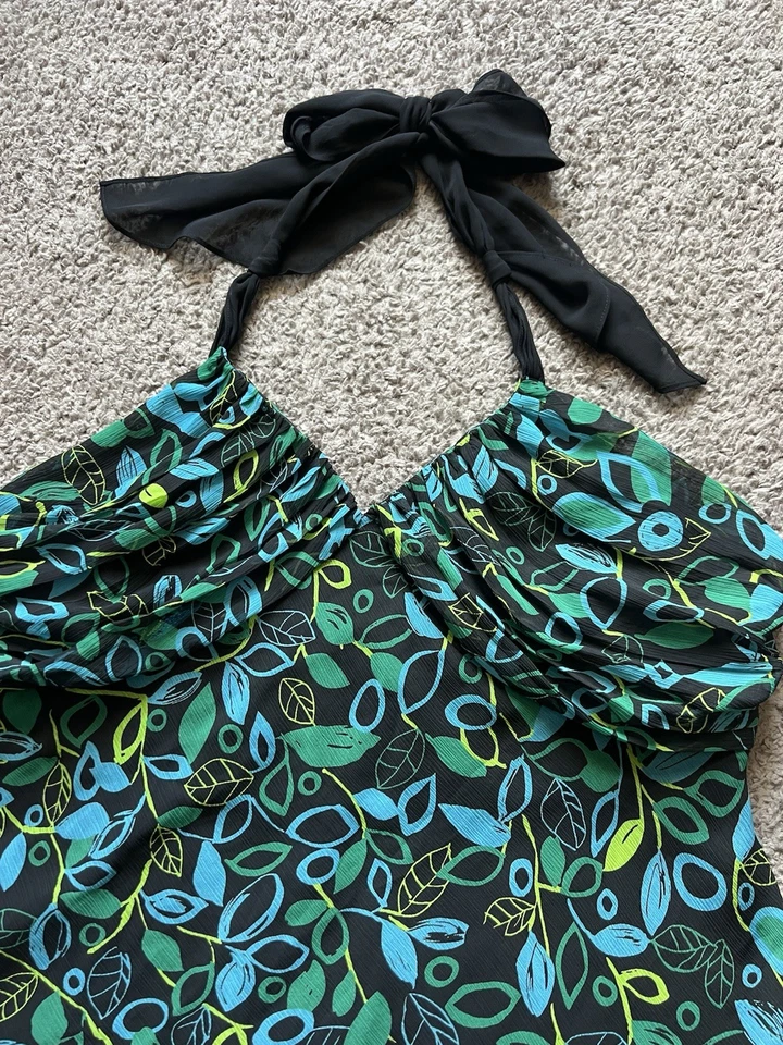 Top Halter Y2K Años 2000 1X Negro Verde Floral Gasa Asimétrico Hada Capricho Foto 2 de 4