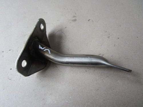 VW Volkswagen Audi Halterung Halter Abstützung Katalysator 2E0253047G