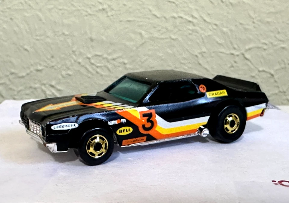 风火轮 HOT ONES 黑色 #3 福特 TORINO STOCKER GHO GOLD HUBS 状况完好! — 第 3/4 张图片