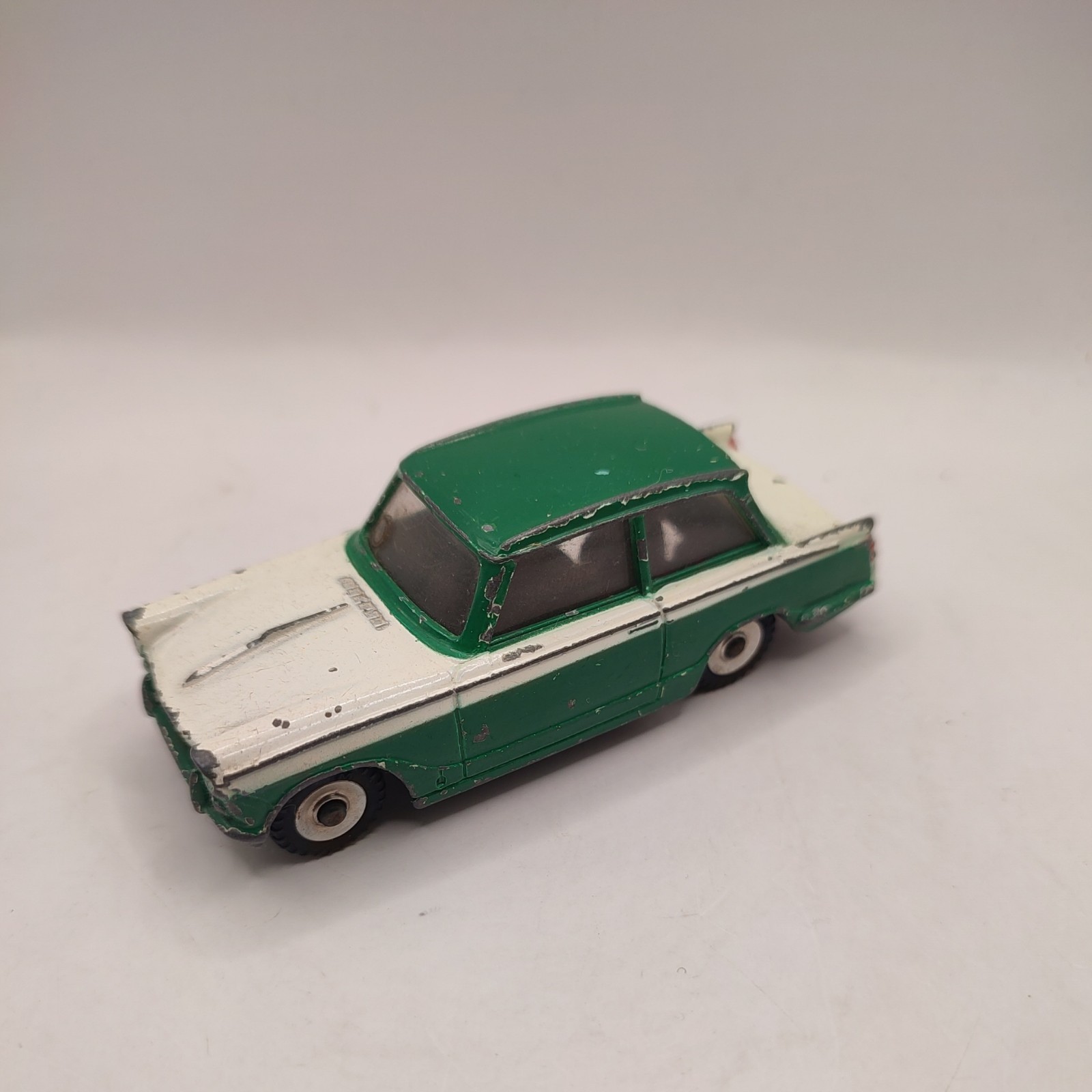 Dinky 189, Triumph Herald - Free Price Guide & Review