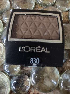 L'oreal Wear Infinite Studio Secrets Eyeshadow #830 DEEP MOCHA Rare/Discontinued