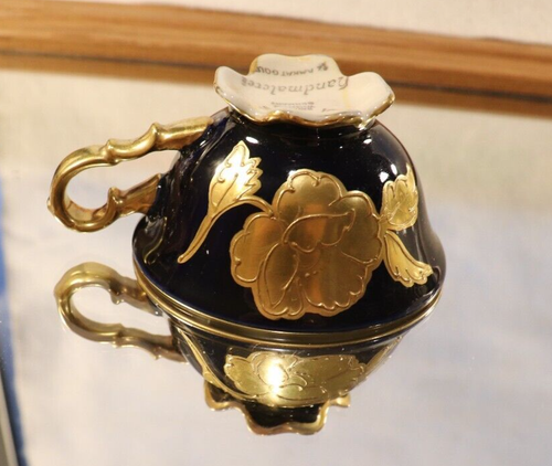 WALDERSHOF ECHT COBALT BLUE DEMITASSE CUP SAUCER 22 K GOLD TRIM GERMANY US ZONE - Picture 13 of 16
