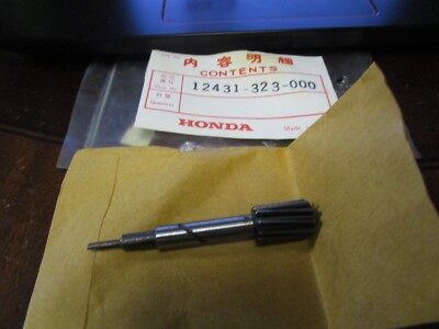 77 Honda Cb550 CB 500 Four K OEM Tachometer Drive Worm Gear Case