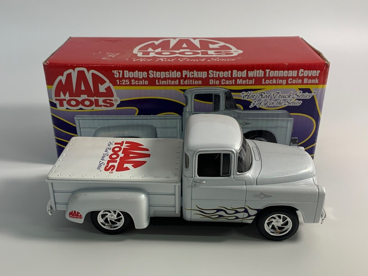 ミニカー DREAM TRUCK LIMITED EDITION NIB Liberty Classic Mac Tools 57 Dodge Stepside Pickup Truck