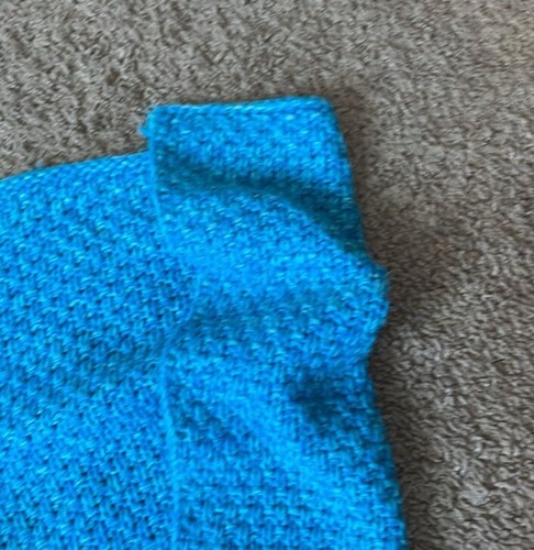 Mermaid Tail Blanket – Soft Hand Knitted Crocheted for Adults or Children - Picture 6 of 8