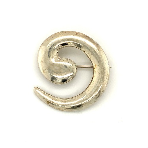 Vintage Signed Sterling Silver LM Navajo Southwest Design Round Swirl Pin Brooch