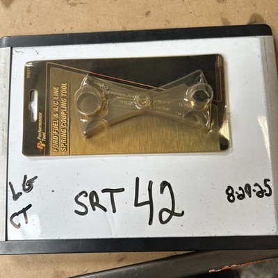 Performance Tool W83113 Scissor Fuel Line and A/C Disconnect Tool Vintage