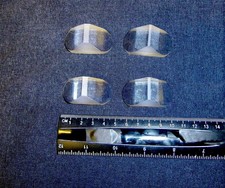 Four 4.5 cm Optical Glass Triangular Prisms Spectrum Newton Chakras