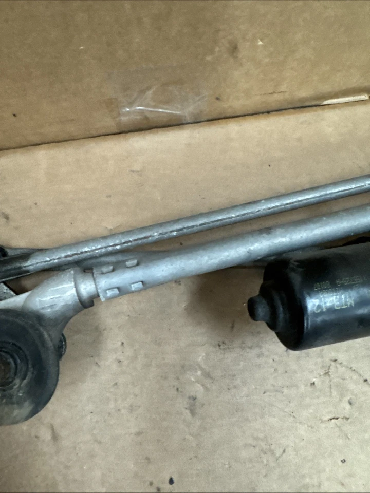 Infiniti Q60 G37 2008-2015 cupé motor limpiaparabrisas 28810JK61A OEM 3625 Foto 3 de 4