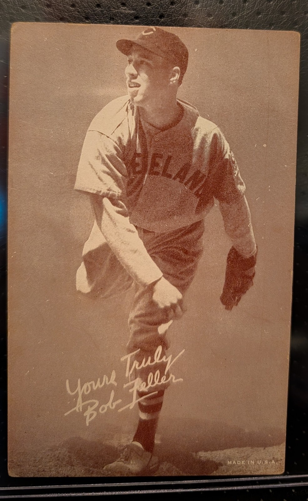 1939-46 Exhibits Salutations - Bob Feller Pitching VG Range