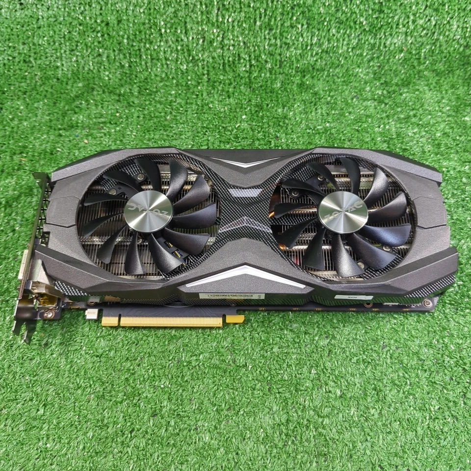 ZOTAC GEFORCE GTX1070 AMP EXTREME 8GB - Image 2 of 4