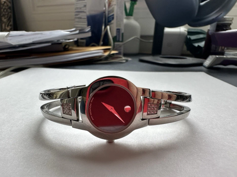 Reloj Mujer Movado Acero Inoxidable con Diamantes Foto 4 de 4