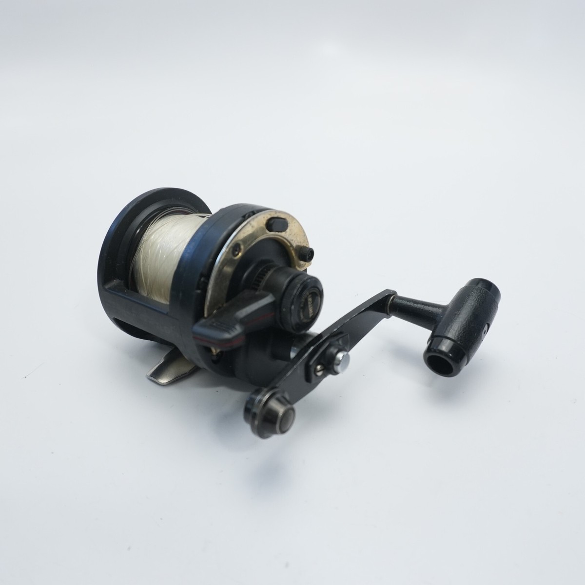 MOULINET À TRAÎNÉE À LEVIER MAKAIRA MAHIMAHI | OKUMA FISHING: Leader