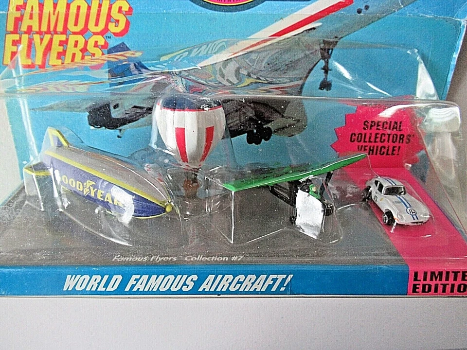 1992 Micro Machines World Famous Aircraft Famous Flyers #7 Galoob Blimp - Image 2 of 3