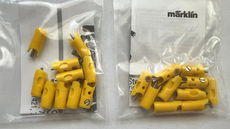 V 109 - 20 Fiches mâle jaune MARKLIN 71412 - Photo 3/4