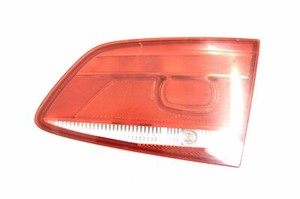VW PASSAT B7 2.0 TDI 2011 RHD Rücklicht Innenleuchte rechts 3AF945094J 13775719