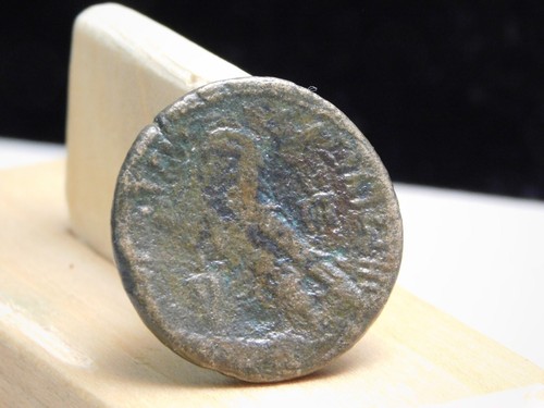 Cleopatra VII Egypt bronze 80 drachma 51-30 BC portrait coin - Picture 19 of 19
