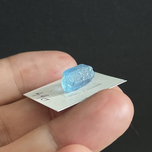 4.9ct 12x7.7mm Rough Intense Blue Aquamarine Resin Coated Gemstone - Picture 10 of 12