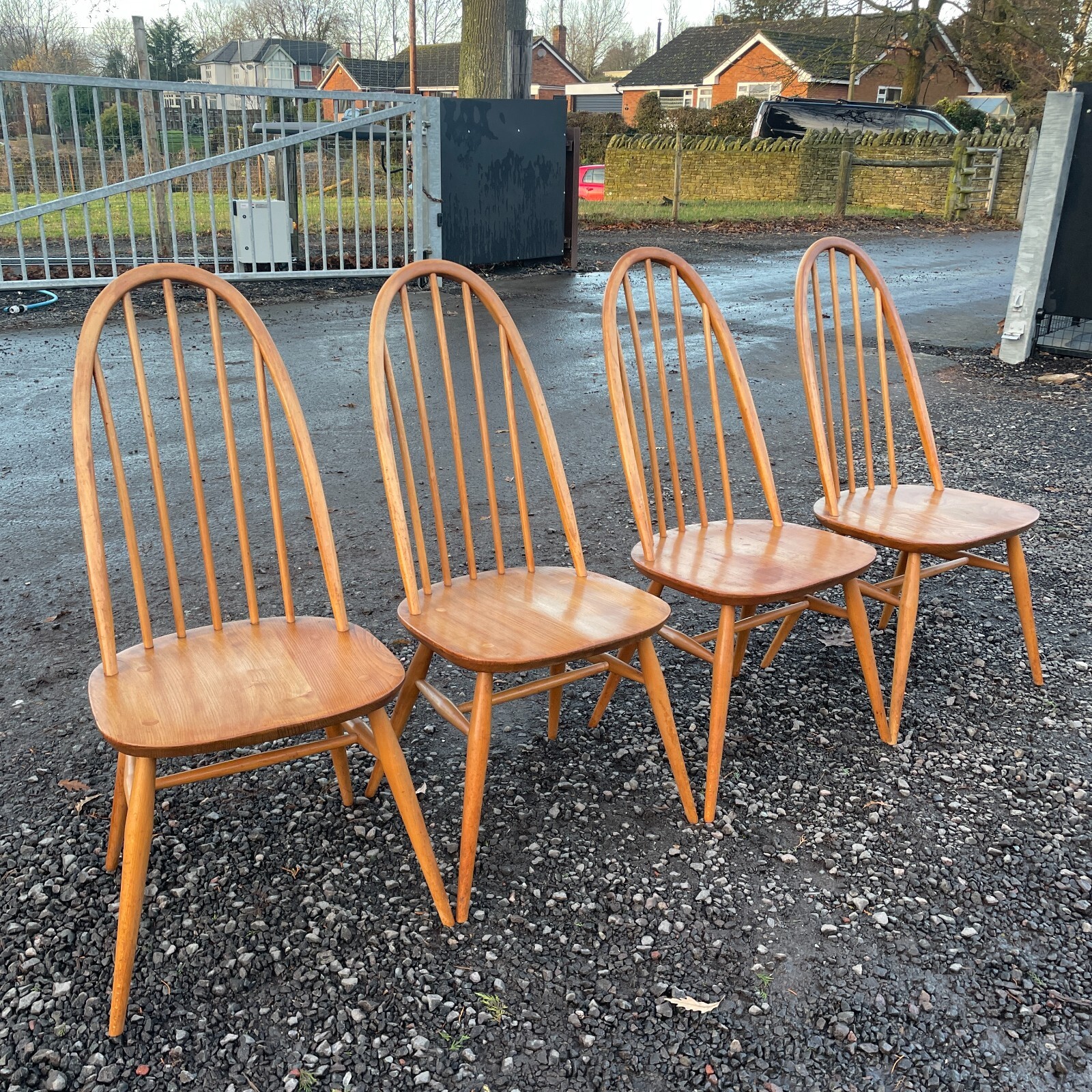 Vintage Ercol Dining Set 384 Drop Leaf Table & 4 x 365 Quaker Chairs