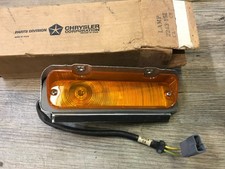 1963 Chrysler 300 New Yorker C Body Mopar Nos Turn Signal Light Assembly 2243151 1963 Chrysler 300 New Yorker C Body Mopar Nos Turn Signal Light Assembly 2243151