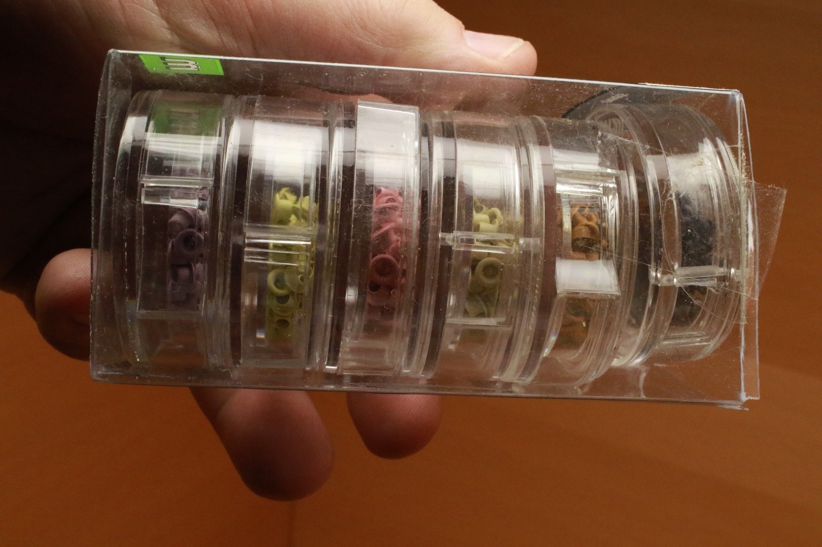 MAKING MEMORIES 30 Color Primary Basic Eyelets 2,950 Eyelets 1/8" Scrapbook Card