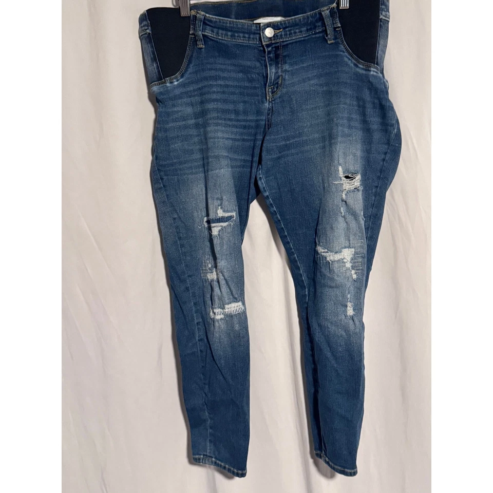 Pantalones de mezclilla de maternidad Liz Lange talla grande Foto 2 de 4