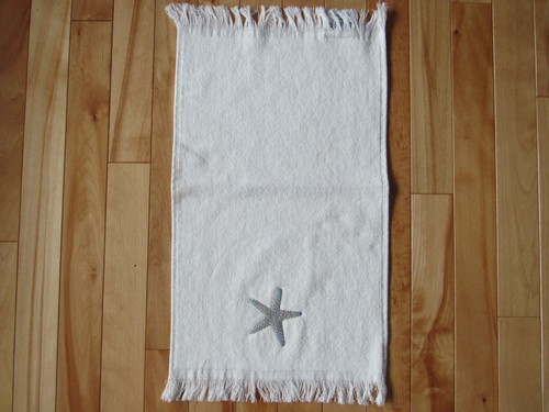 3 Avanti Home By the Sea Hand Towel Embroidered Blue Gold Starfish - Picture 3 of 8