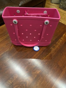 pink bogg bag