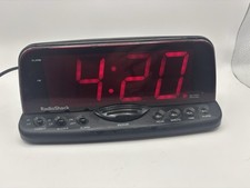 RadioShack Model 63-960 Digital LOUD Alarm Clock, Large Display TESTED
