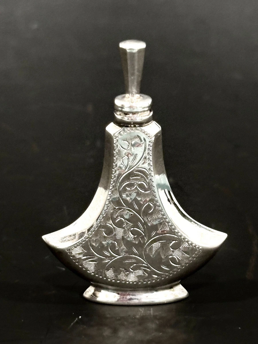 1900-1940 Antique US Sterling Silver Bottles, Decanters & Flasks