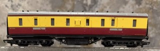 Bachmann OO Gauge M31340 Crimson/Cream 50’ Stainer Parcel Van