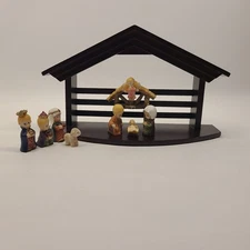 Nativity scene Set Small Wood Resin Christmas Decor Mary Joseph Jesus 