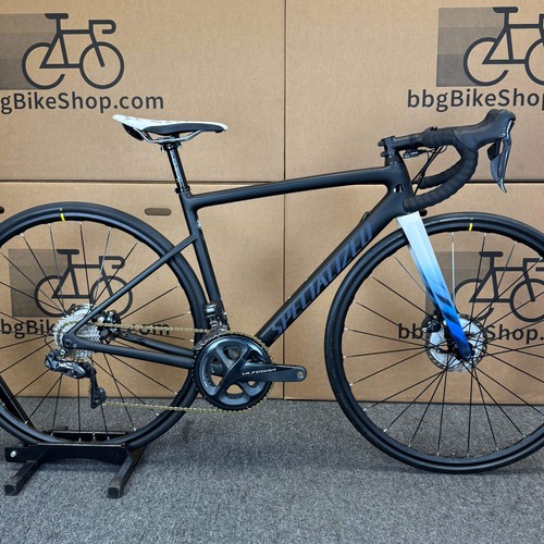 Specialized Tarmac Disc Men’s, Ultegra Di2, Carbon Fiber Road Bike-2019, 52cm Specialized Tarmac Disc Men’s, Ultegra Di2, Carbon Fiber Road Bike-2019, 52cm